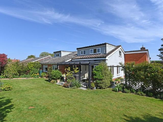 House for sale in Bedingfield, Suffolk