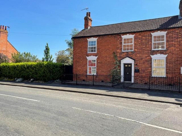 House for sale in Barholm, Lincolnshire