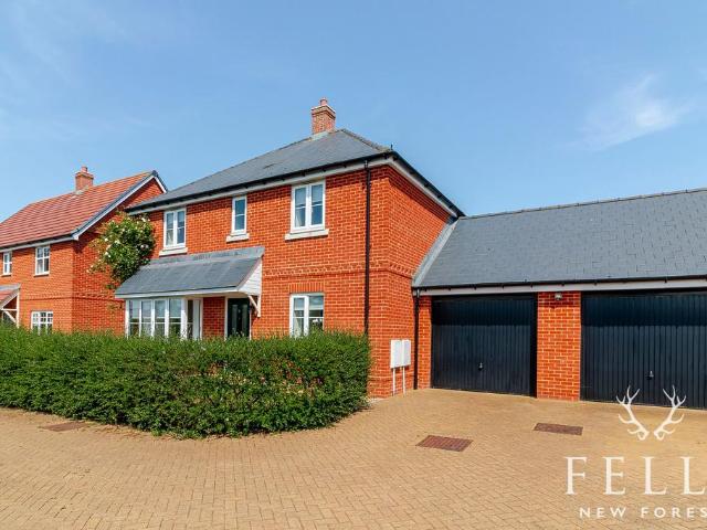 House for sale in Ringwood, Ashurst Bridge