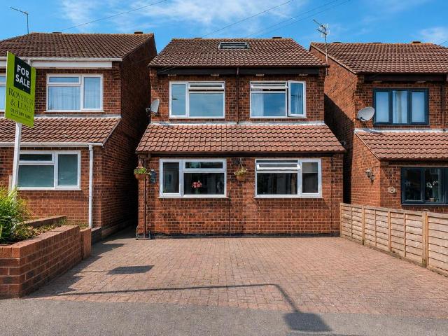 House for sale in Barton In Fabis, East Midlands