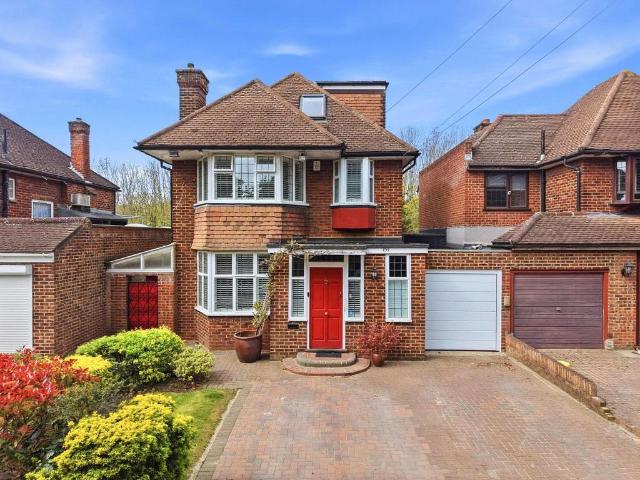 House for sale in Kingsbury, Greater London