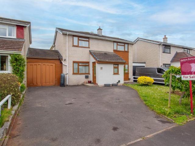 House for sale in Congresbury, North Somerset