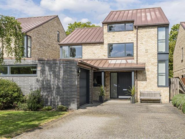 House for sale in Arbury, Cambridgeshire
