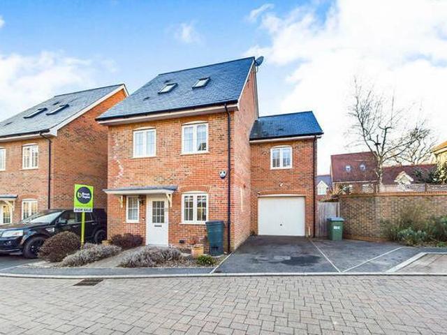House for rent in West Sussex