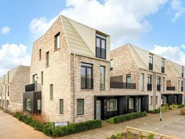 House for sale in Eddington, Cambridge