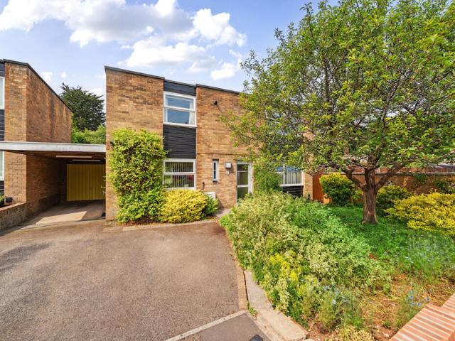Farm for sale in Bristol