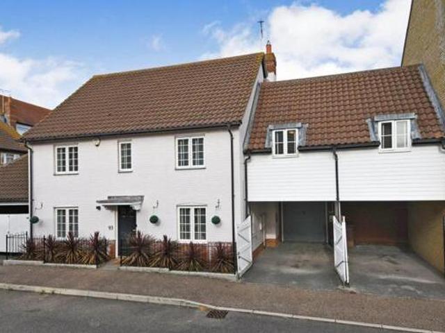 House for sale in Chancellor Park, Chelmsford