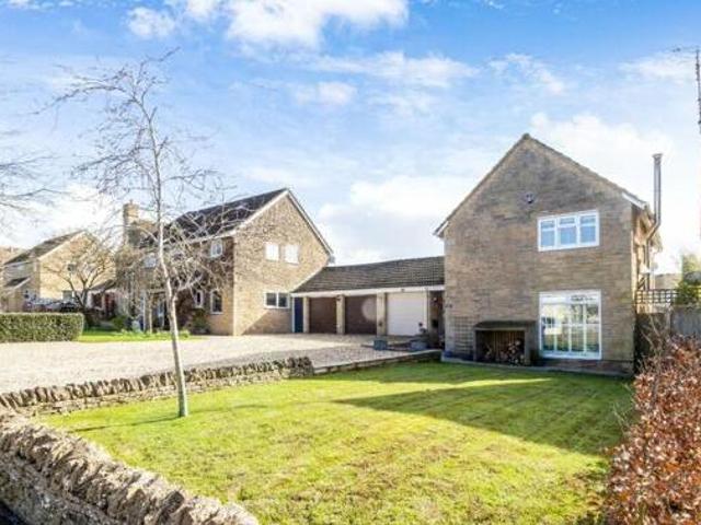 House for sale in Fossebridge, Gloucestershire