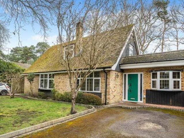 House for sale in Crowthorne