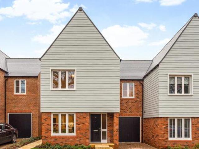 House for sale in North Horsham, Horsham