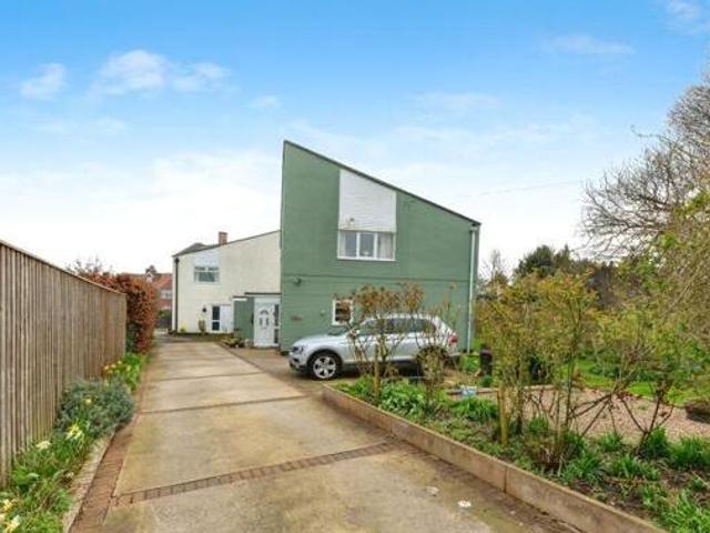 House for sale in Immingham, North East Lincolnshire