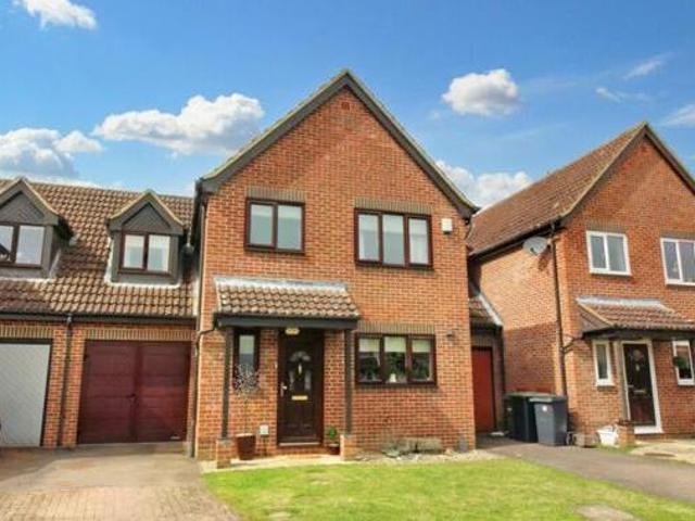House for sale in Shefford, Bedfordshire