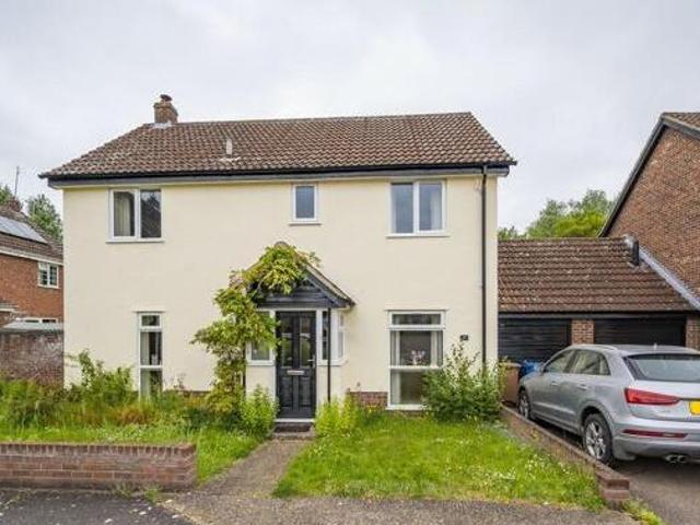 House for sale in Chelmondiston, Suffolk