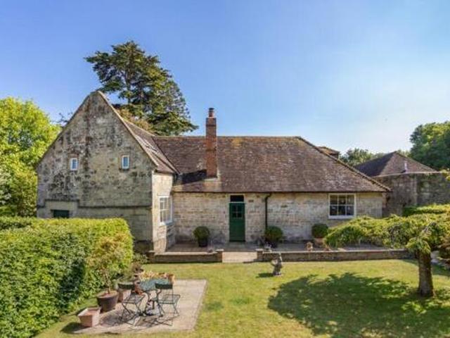 House for sale in Warminster, Wiltshire