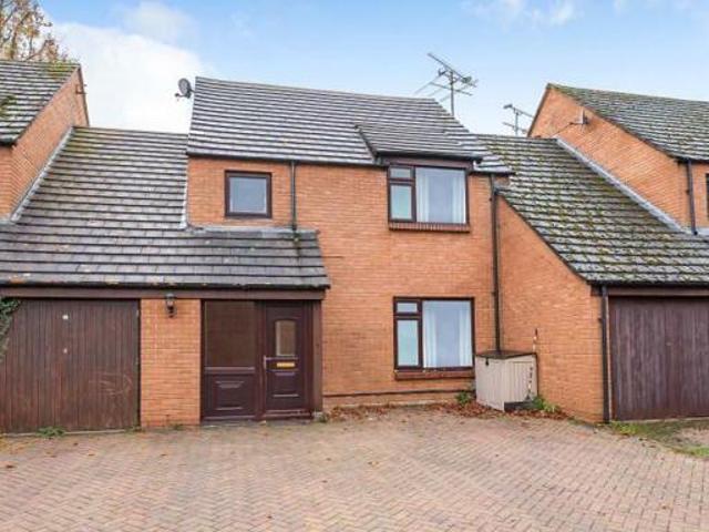 House for sale in Moulsham Green, Hart