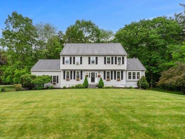 House for sale in New Hampshire