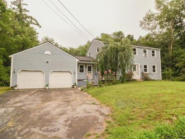 House for sale in New Hampshire