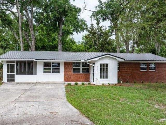 House for sale in Suwannee, Florida