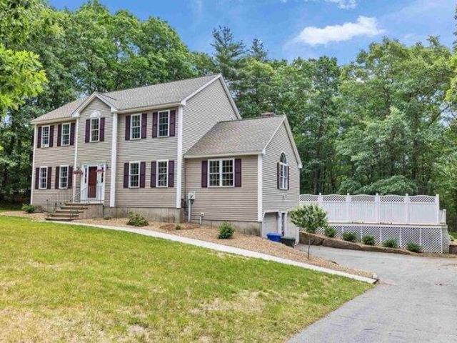 House for sale in New Hampshire