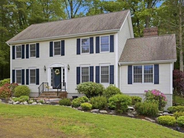 House for sale in New Hampshire