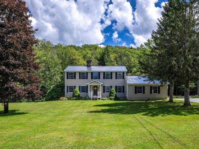 House for sale in Londonderry, Windham