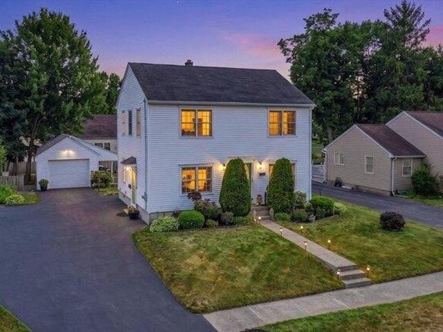 House for sale in Hampden, Massachusetts