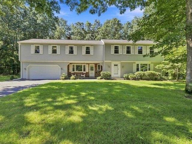 House for sale in Hampden, Massachusetts
