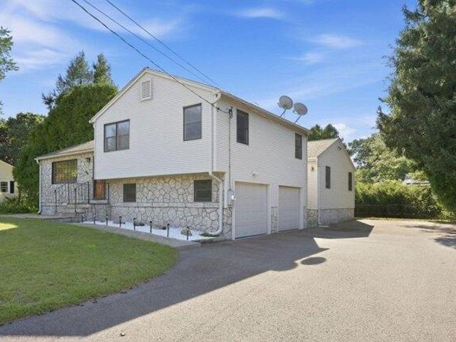 House for sale in Hampden, Massachusetts