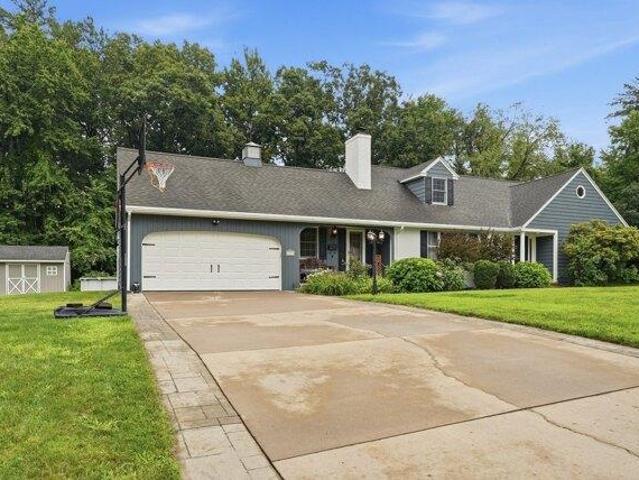 House for sale in Longmeadow, Hampden County