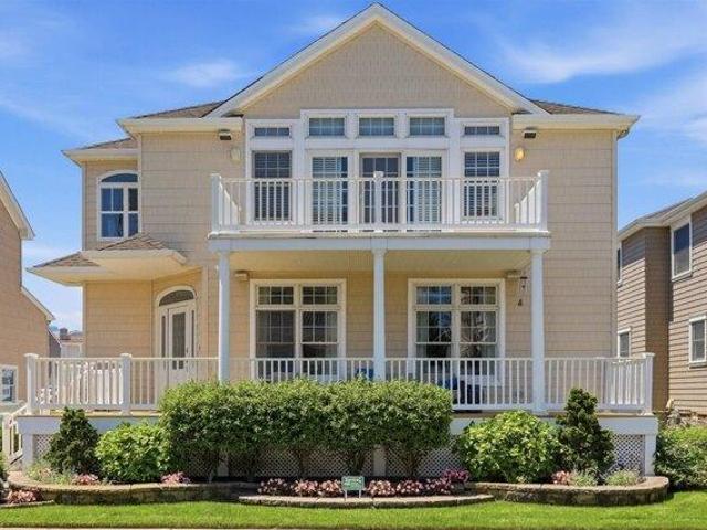 House for sale in Longport, New Jersey