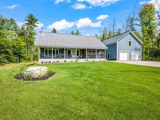 House for sale in Center Lovell, Lovell
