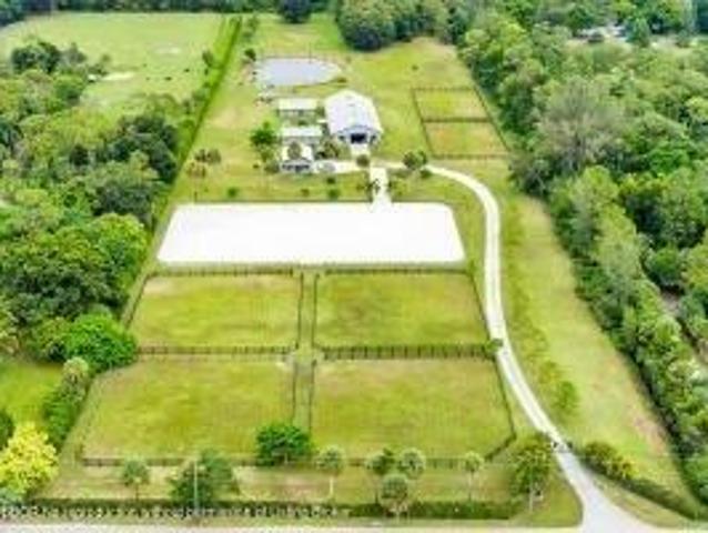 House for sale in Loxahatchee, Florida