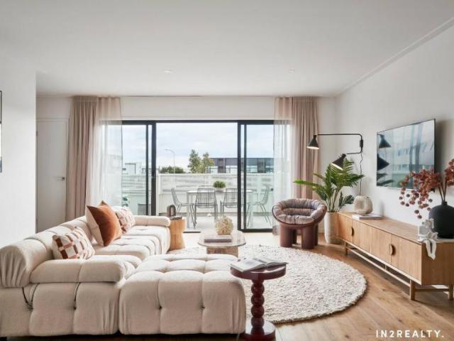 House for sale in Victoria