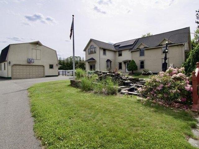 House for sale in Hampden, Massachusetts