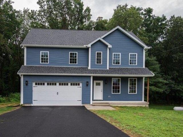 House for sale in Hampden, Massachusetts