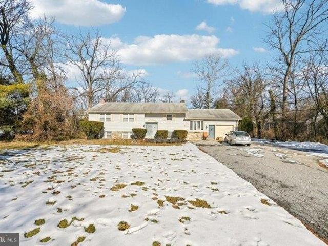 House for sale in Lutherville Timonium