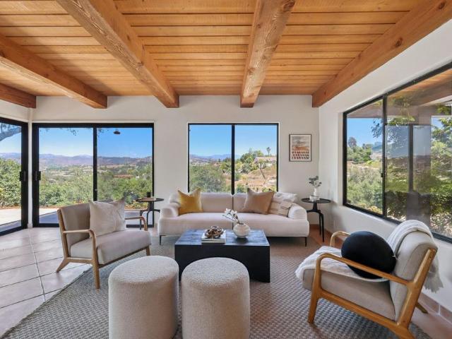 House for sale in Fallbrook House for sale in Fallbrook