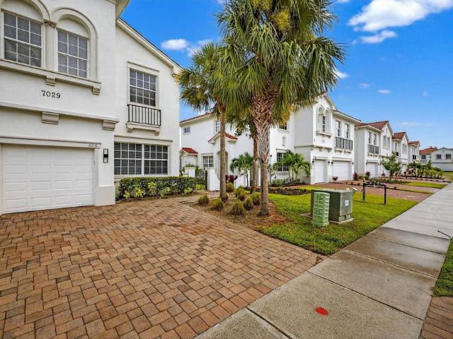 Townhouse for rent in Naples, Florida