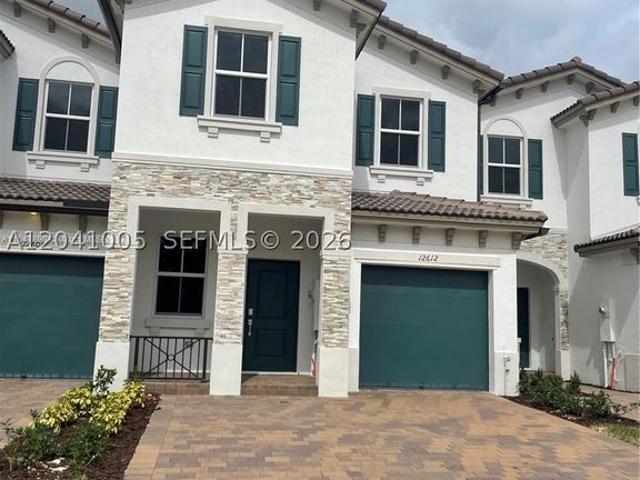 Townhouse for rent in North Miami, Florida