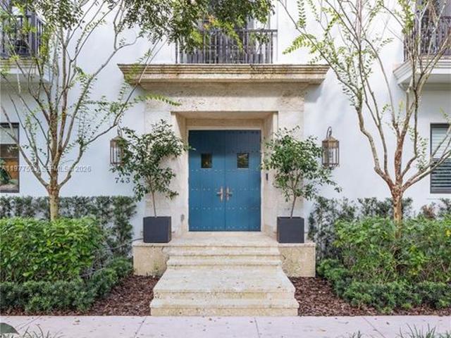 Townhouse for sale in Coral Gables, Florida