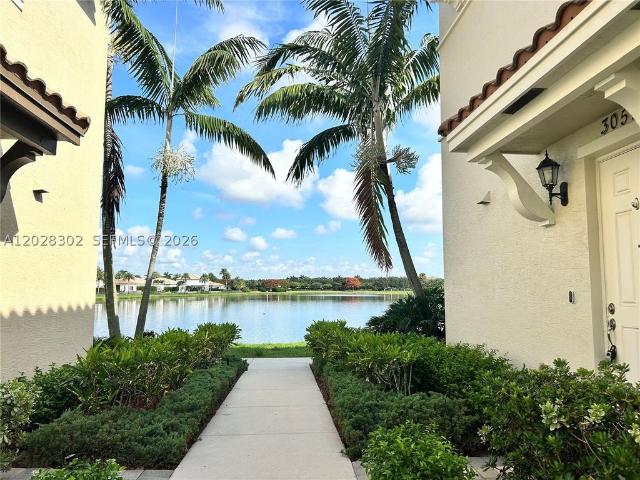 Townhouse for sale in Hollywood, Broward County