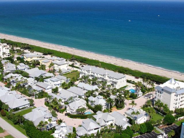 Townhouse for sale in Jupiter, Florida