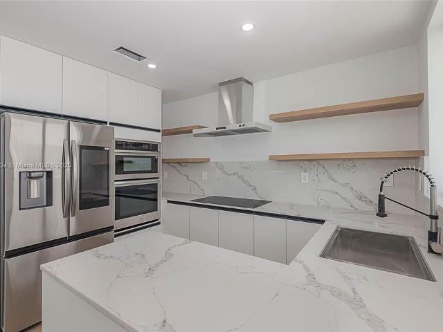 Townhouse for sale in Miami Beach, Florida