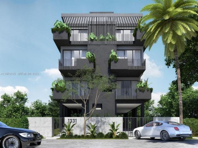 Townhouse for sale in Miami Beach, Florida