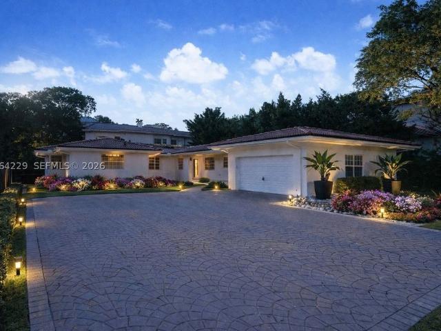 Detached House for rent in Bal Harbour, Florida