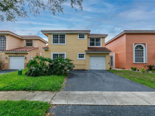 Villa for rent in Cooper City