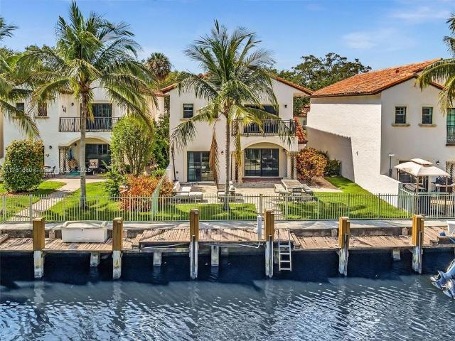 Villa for rent in Dania