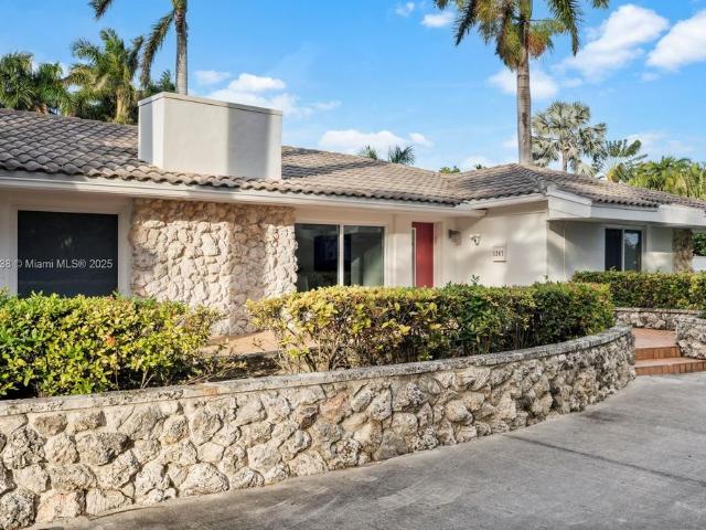 Villa for rent in Hollywood Villa for rent in Hollywood