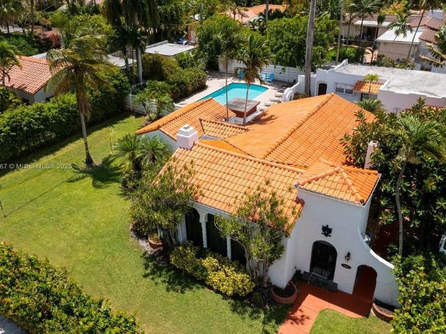 Villa for rent in Hollywood