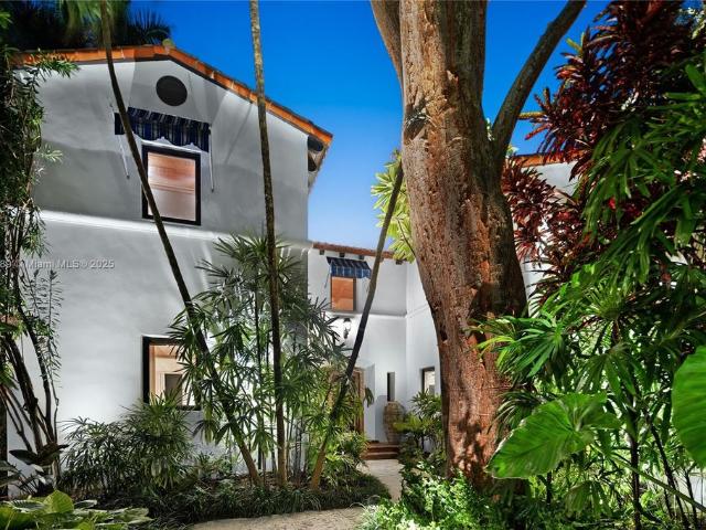 Villa for rent in Miami Beach